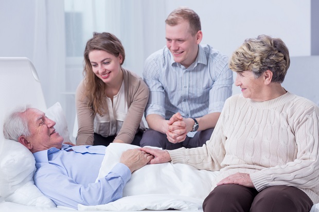 approaching-the-hospice-care-conversation-with-parents